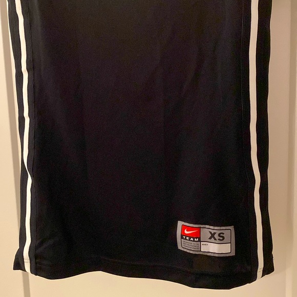 NWT [Nike] Dri-Fit Basketball Performance Sleeveless Jersey Black w/ White - Picture 6 of 9